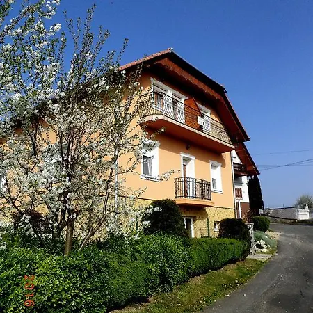 Margareta Apartment